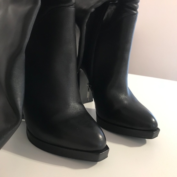 Leather winter boots - Picture 11 of 13